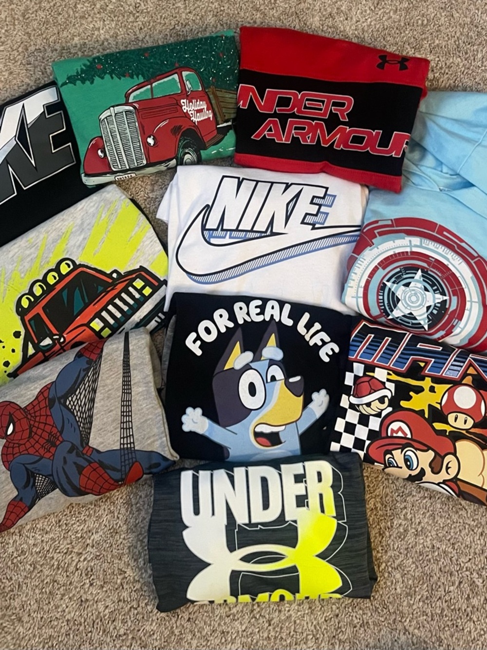 Boys 4/5T Nike, Under Armour, Spider-Man, Mario Graphic Long Sleeves Bundle